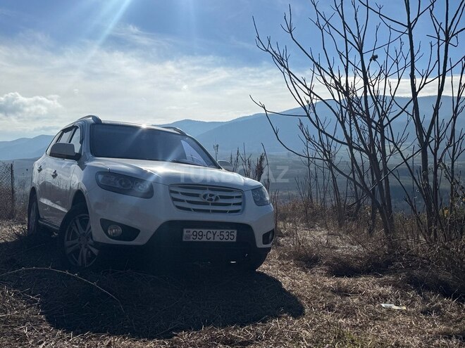 Hyundai Santa Fe-4