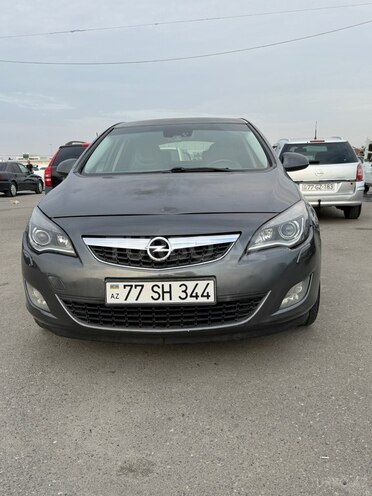 Opel Astra-1