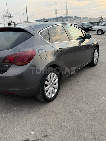 Opel Astra-4