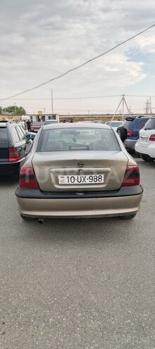 Opel Vectra-2