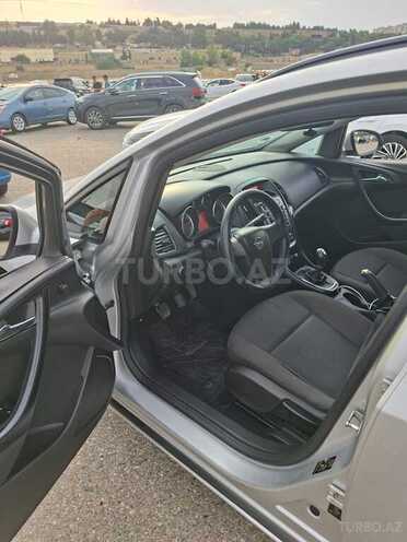 Opel Astra-8