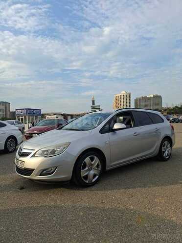 Opel Astra-2