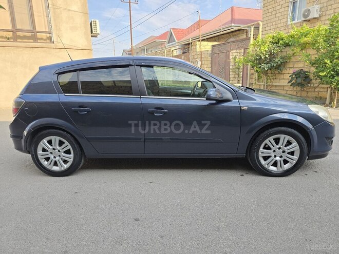 Opel Astra-2