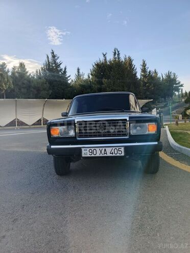 LADA (VAZ) 2107-2