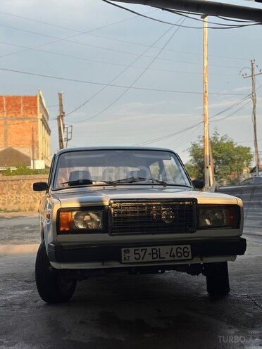 LADA (VAZ) 2107-4