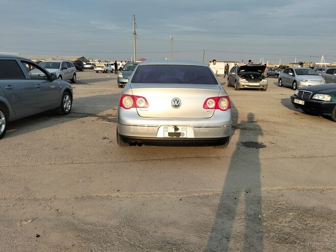 Volkswagen Passat-4