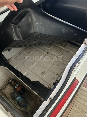 LADA (VAZ) 2107-8