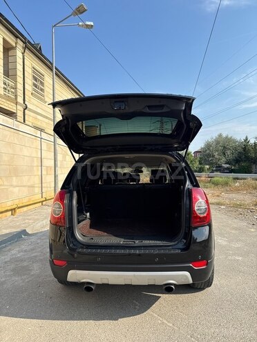 Chevrolet Captiva-12