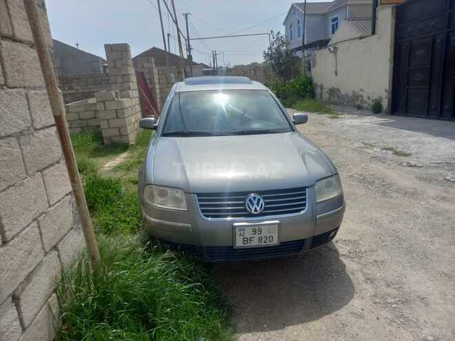 Volkswagen Passat-2