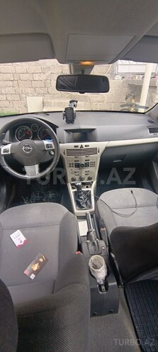 Opel Astra-7