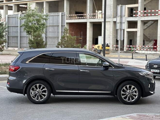 Kia Sorento-4