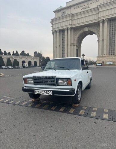 LADA (VAZ) 2107-2