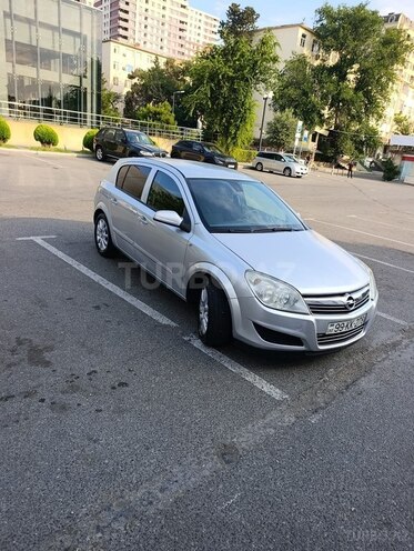 Opel Astra-4
