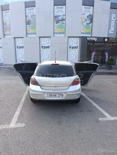 Opel Astra-2
