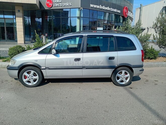Opel Zafira-7