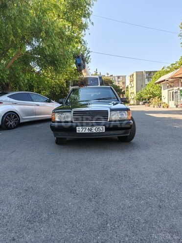 Mercedes 190-1