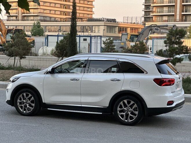 Kia Sorento 2018, 181,000 km - 2.2 l - Tovuz
