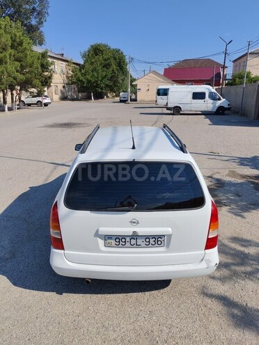 Opel Astra-9