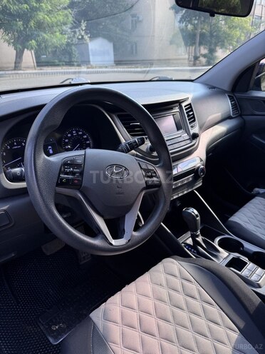 Hyundai Tucson-5