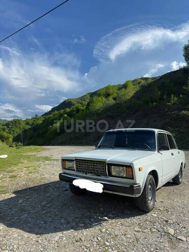 LADA (VAZ) 2107-17