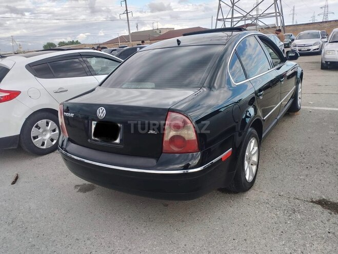 Volkswagen Passat-11