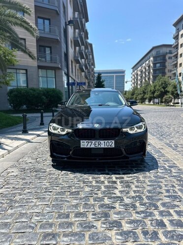 BMW 330e-3
