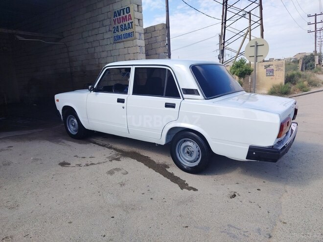 LADA (VAZ) 2107-6