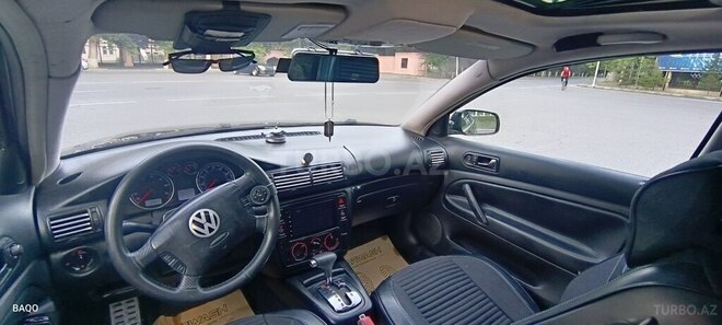 Volkswagen Passat-6
