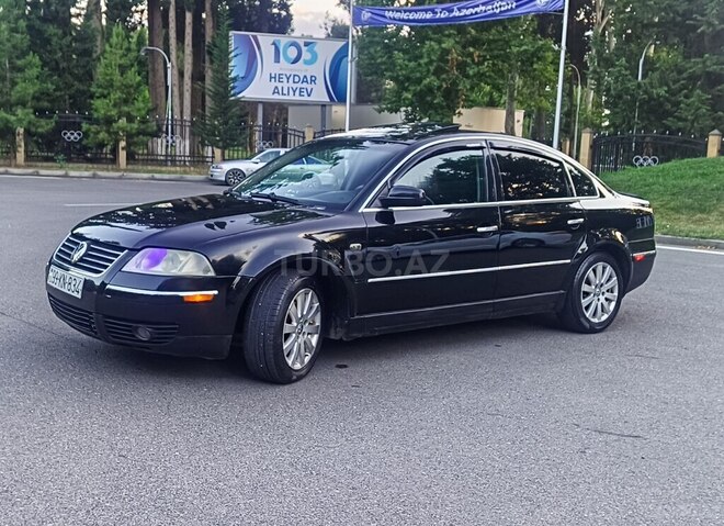 Volkswagen Passat-5