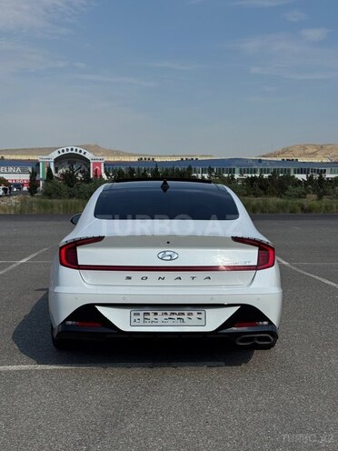 Hyundai Sonata-5