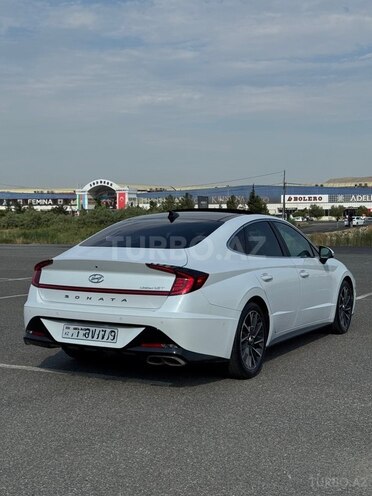 Hyundai Sonata-6