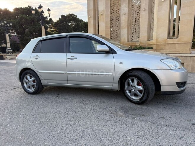 Toyota Corolla-4
