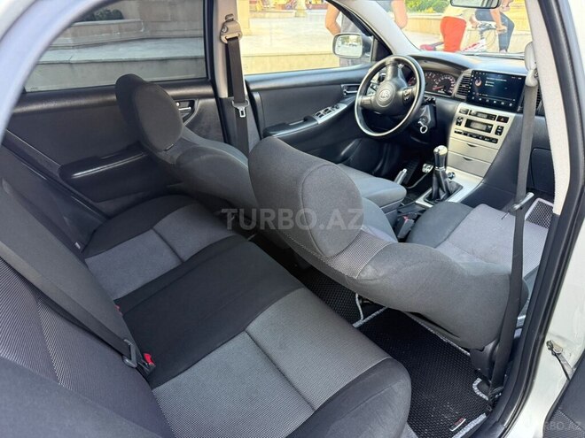 Toyota Corolla-7