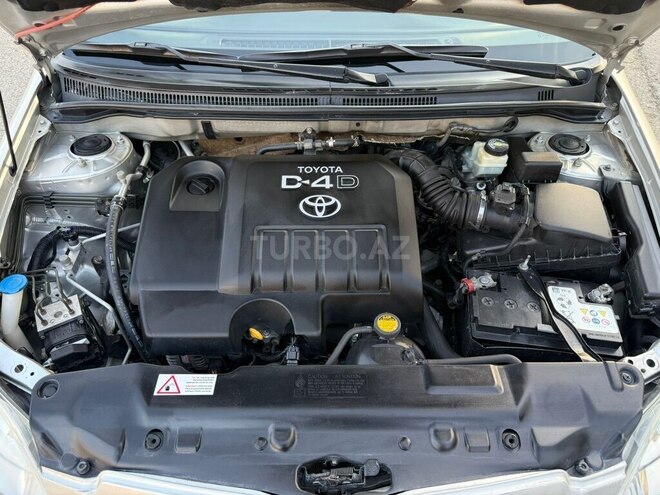 Toyota Corolla-11