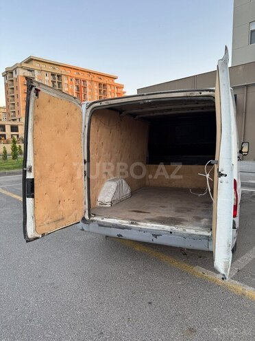 Ford Transit-4