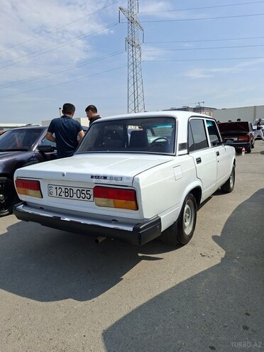 LADA (VAZ) 2107-2