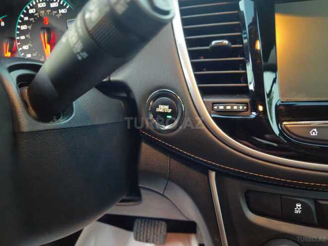 Chevrolet Trax-12