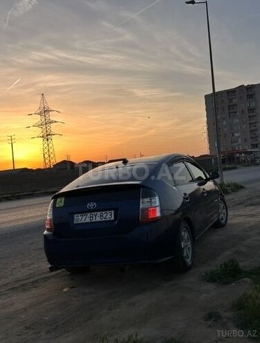 Toyota Prius-6