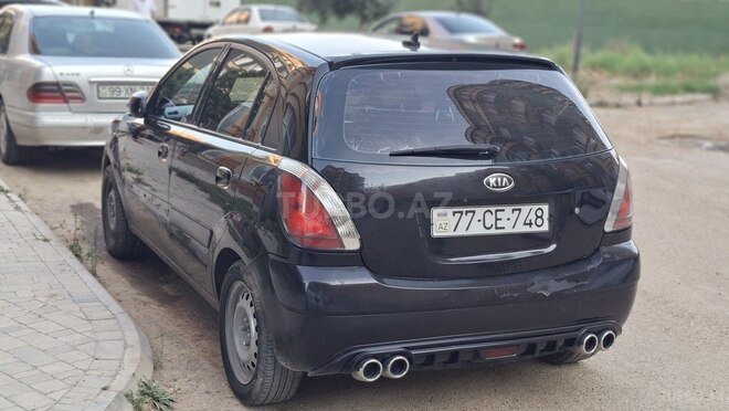 Kia Rio-2