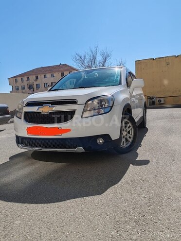 Chevrolet Orlando-1