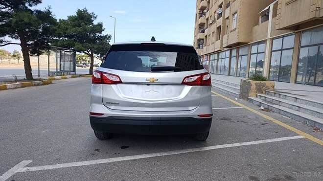 Chevrolet Equinox-4