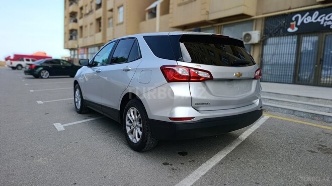 Chevrolet Equinox-7