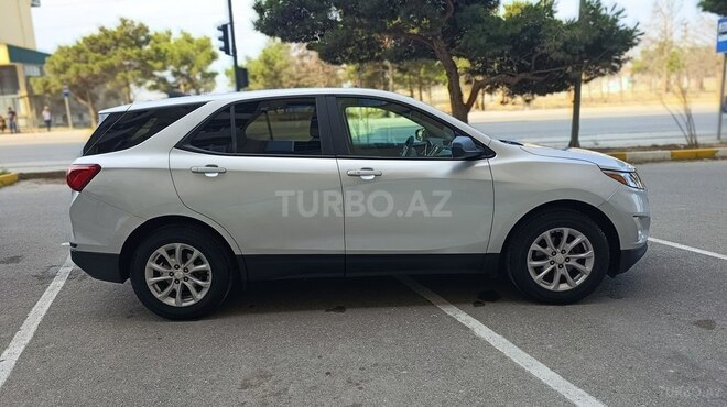 Chevrolet Equinox-8