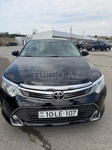 Toyota Camry-1