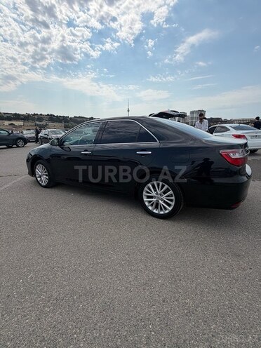 Toyota Camry-2