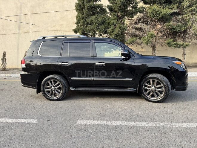 Lexus LX 570-4