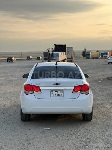 Chevrolet Cruze-2