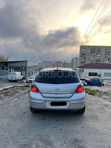 Opel Astra-3