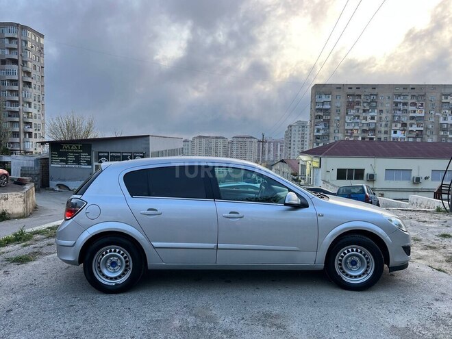 Opel Astra-10