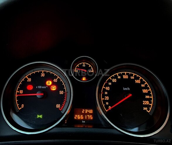 Opel Astra-16